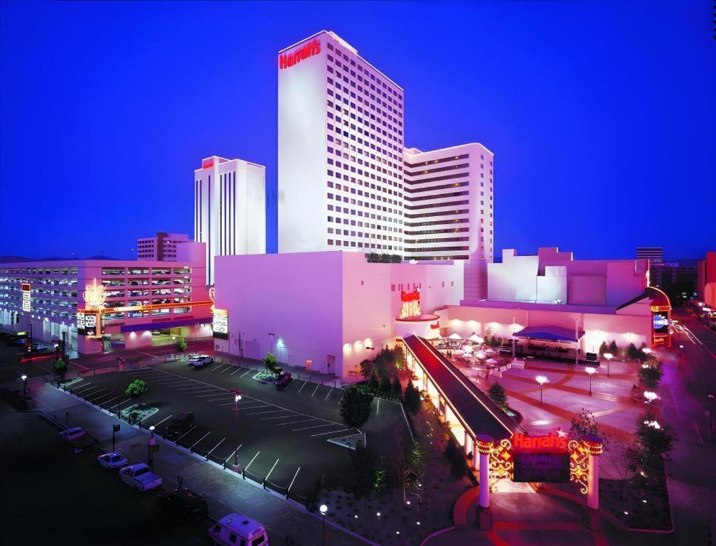 Harrahs Hotel Reno Exteriör bild