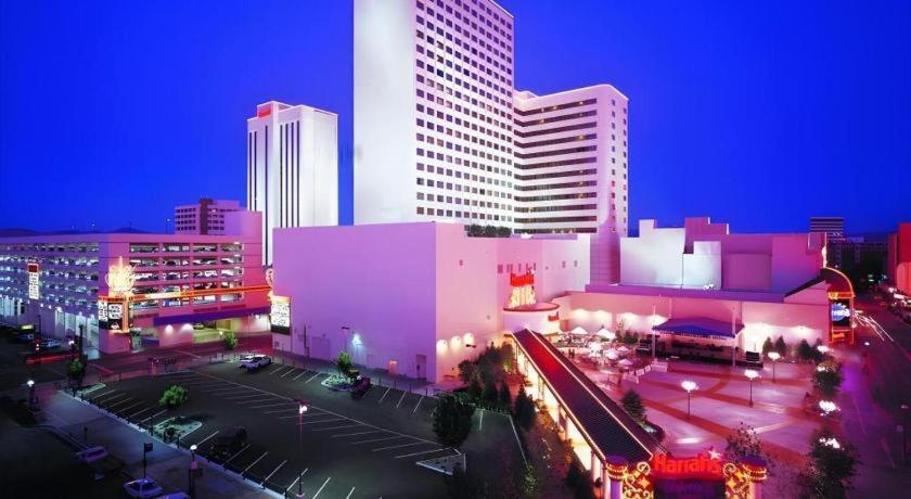 Harrahs Hotel Reno Exteriör bild